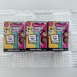Disney Doorables New Academy Surprise Locker Collectible Figures